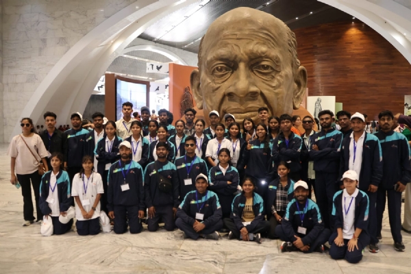 17માં જનજાતીય યુવા આદાન-પ્રદાન કાર્યક્રમ 17માં જનજાતીય યુવા આદાન-પ્રદાન કાર્યક્રમ