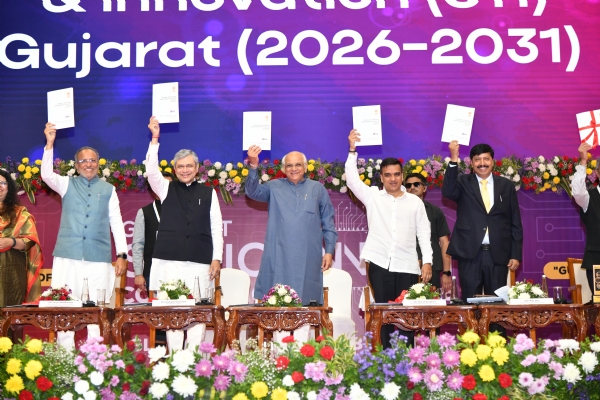 અંતર્ગત આઇટી અને ઈલેક્ટ્રોનિક્સ ઉદ્યોગ જગત સાથે જોડાયેલા મહાનુભાવોના મંતવ્યો અંતર્ગત આઇટી અને ઈલેક્ટ્રોનિક્સ ઉદ્યોગ જગત સાથે જોડાયેલા મહાનુભાવોના મંતવ્યો