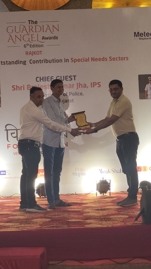 દિવ્યાંગ સેવા માટે જીવનદીપ ટ્રસ્ટ કોડીનાર ને ગાર્ડિયન એન્જલ એવોર્ડથી દિવ્યાંગ સેવા માટે જીવનદીપ ટ્રસ્ટ કોડીનાર ને ગાર્ડિયન એન્જલ એવોર્ડથી