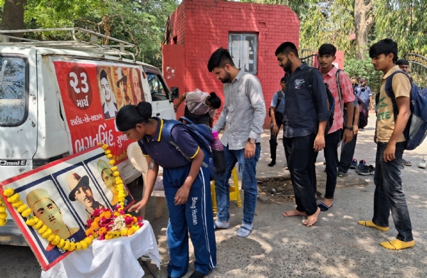 શહીદ દિવસ માનભેર-શાનભેર મનાવાયો