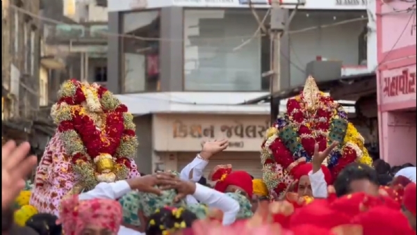 પોરબંદરમાં આસ્થાભેર ગોરમાવડીનું વિસર્જ.