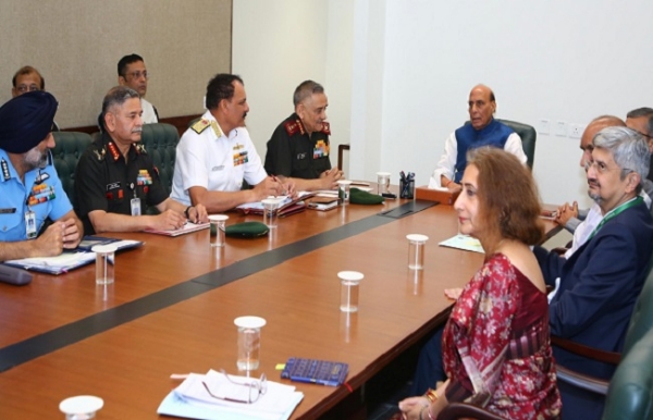 સંરક્ષણ મંત્રી રાજનાથ સિંહે, સુરક્ષા અધિકારીઓ સાથે કરેલી બેઠક