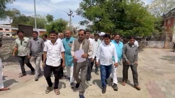 ચૈત્રી પૂનમ મેળા પૂર્વે ટ્રેન શરૂ કરવાની માંગ, પૂર્વ ધારાસભ્યની ચીમકી