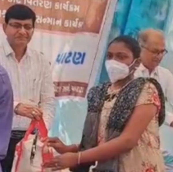 પાટણમાં ટીબી મુક્ત ભારત અભિયાન અંતર્ગત 700 દર્દીઓને પોષણ કીટ વિતરણ