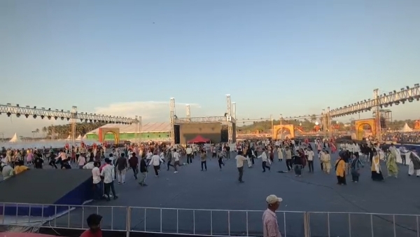 માધવપુરના મેળામાં નોર્થ-ઈસ્ટ અને ગુજરાતના ફ્યુઝન નૃત્યોની જામશે રંગત. માધવપુરના મેળામાં નોર્થ-ઈસ્ટ અને ગુજરાતના ફ્યુઝન નૃત્યોની જામશે રંગત.