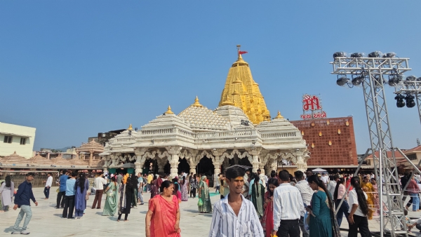 NAMDAR KORTE RAJA NI ARJI FAGAVI