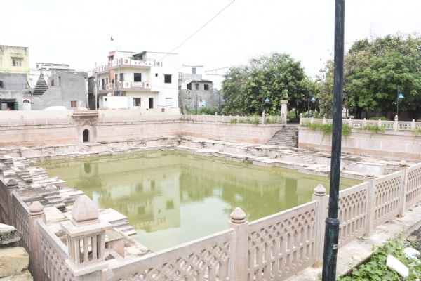 સદીઓથી સચવાયેલા માધવપુર ઘેડ વિસ્તારના પૌરાણીક સ્થળો સાંસ્કૃતિક વિરાસત સમાન.