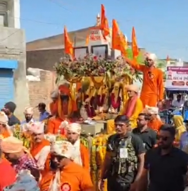 પાટણમાં રામનવમી નિમિત્તે 39મી ભવ્ય રથયાત્રા યોજાઈ પાટણમાં રામનવમી નિમિત્તે 39મી ભવ્ય રથયાત્રા યોજાઈ