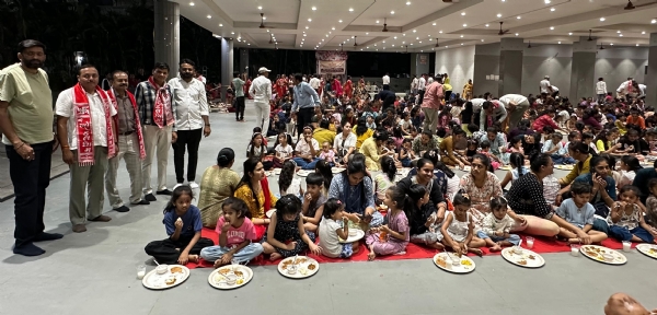 અંકલેશ્વર ખોડલધામ સમિતિ દ્વારા ચૈત્ર સુદ આઠમના પાવન પર્વે મહાપ્રસાદનું ભવ્ય આયોજન