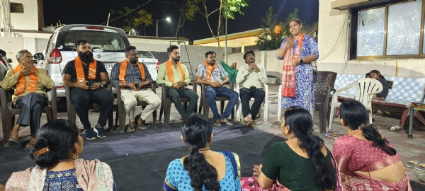 મહેસાણા મહાનગરપાલિકા ચૂંટણીને લઈ ભાજપની બેઠક યોજાઈ મહેસાણા મહાનગરપાલિકા ચૂંટણીને લઈ ભાજપની બેઠક યોજાઈ