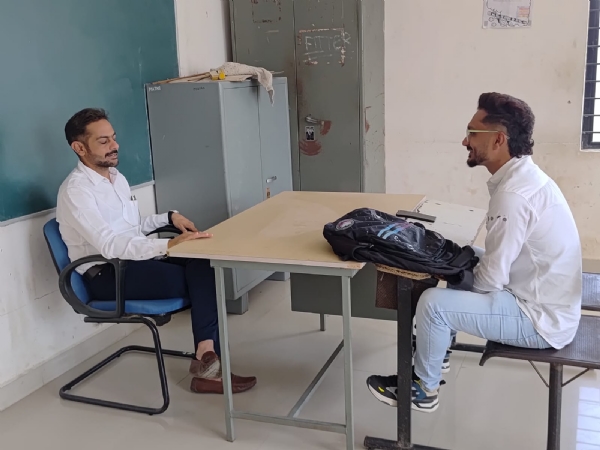 પોરબંદર આઈ.ટી.આઈ ખાતે ભરતી મેળામાં 10 ઉમેદવારોની પ્રાથમિક પસંદગી કરાઈ.