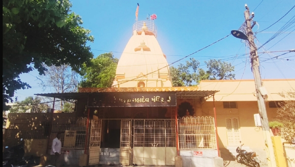 ભરૂચમાં હવે ભગવાન પણ નથી રહ્યા સુરક્ષિત તસ્કરોનો આતંક