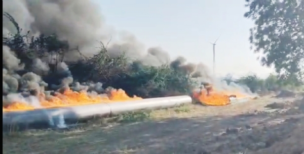 વાગરાના વહિયાલ ગામ પાસે અન્ડરગ્રાઉન્ડ પાઇપલાઇનમાં ભીષણ આગ