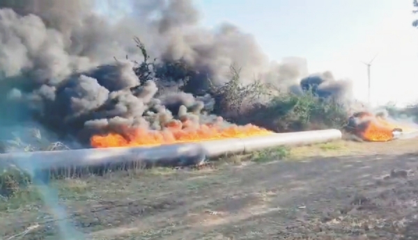 વાગરાના વહિયાલ ગામ પાસે અન્ડરગ્રાઉન્ડ પાઇપલાઇનમાં ભીષણ આગ