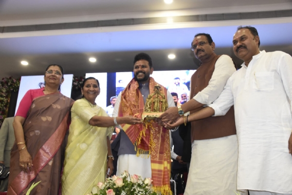 અભિવાદન કાર્યક્રમ