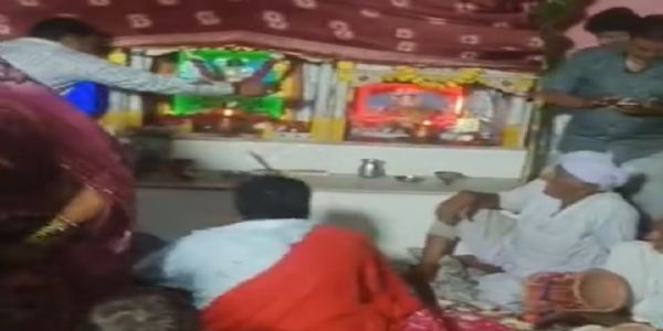 ચંદ્રુમાણા ગામે આવેલ ચામુંડા માતાજીના મંદિરે રમેલનું આયોજન કરવામાં આવ્યું.