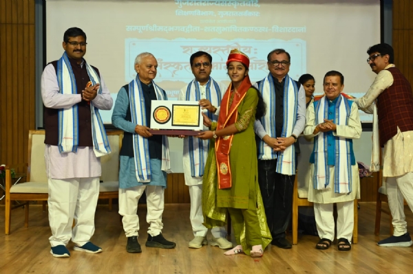 મહેસાણા જિલ્લાના ખેરાલુના વિઠોડામાં પિતા-પુત્રીની ઝળહળતી સિદ્ધિ