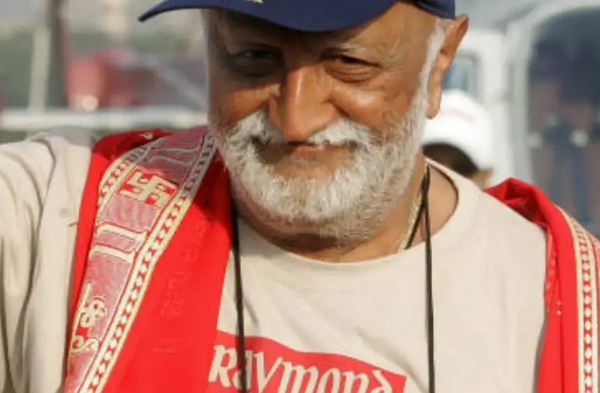 ડૉ. વિજયપત કૈલાશપત સિંઘાનિયા ડૉ. વિજયપત કૈલાશપત સિંઘાનિયા