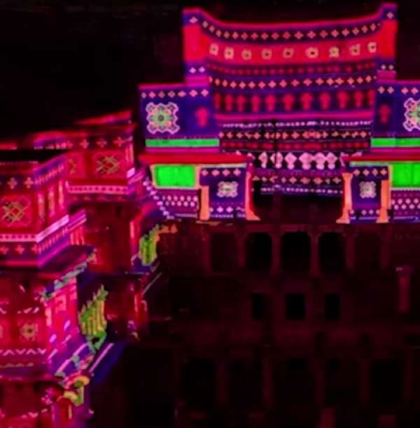 રાણકી વાવમાં આધુનિક 3D પ્રોજેક્શન મેપિંગ અને લાઈટ-સાઉન્ડ શોનું ઇ-લોકાર્પણ નરેન્દ્ર મોદી દ્વારા કરવામાં આવ્યું