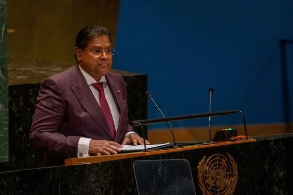 સુરીનામના ભૂતપૂર્વ રાષ્ટ્રપતિ ચંદ્રિકાપ્રસાદ સંતોખીનું 67 વર્ષની વયે અવસાન