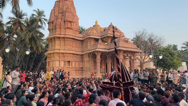 મધુવન જંગલ ખાતે ભગવાન ના લગ્નની કંકોત્રી લખાય.