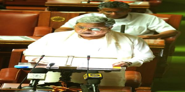 કર્ણાટકમાં 16 વર્ષથી ઓછી ઉંમરના બાળકો માટે સોશિયલ મીડિયા પર પ્રતિબંધ મૂકાશે, મુખ્યમંત્રી સિદ્ધારમૈયાએ જાહેરાત કરી