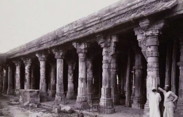 ભરૂચમાં ઐતિહાસિક ધરોહર જામા મસ્જિદના મૂળ સ્વરૂપના મુદ્દે ગરમાયું રાજકારણ