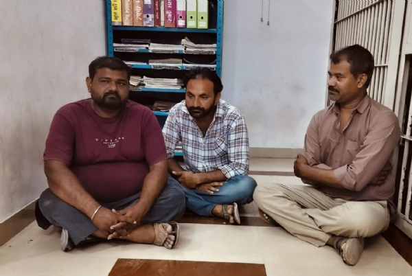 પોરબંદર જિલ્લામાં 4 સ્થળોએ ચાલતા જુગારધામ પર પોલીસના દરોડા.