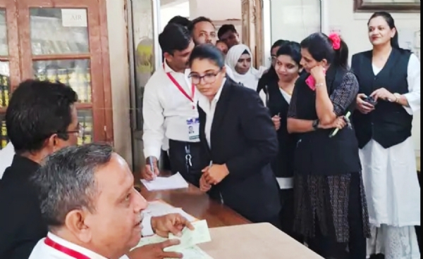 ભરૂચ જિલ્લા કોર્ટમાં બાર કાઉન્સિલ ઓફ ગુજરાતની ચૂંટણી માટે મતદાન