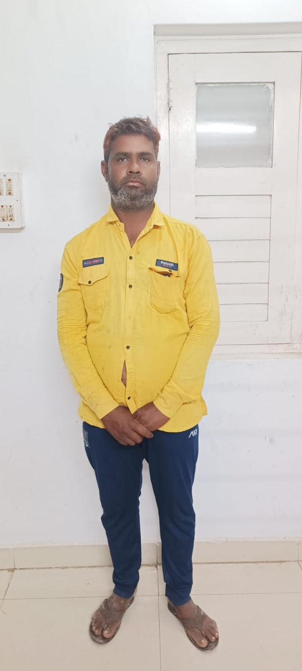 રાતીયા ગામ નજીક જામગ્રી બંદૂક સાથે યુવાન ઝડપાયો.