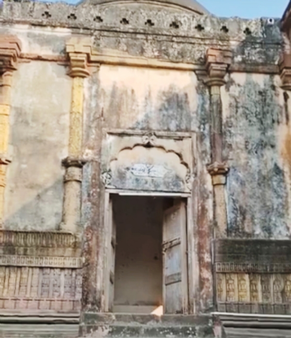 ભરૂચમાં ઐતિહાસિક ધરોહર જામા મસ્જિદના મૂળ સ્વરૂપના મુદ્દે ગરમાયું રાજકારણ