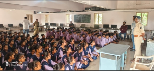 સાઇબર ક્રાઇમ અવેરનેસ કાર્યક્રમનું આયોજન કરવામાં આવેલ