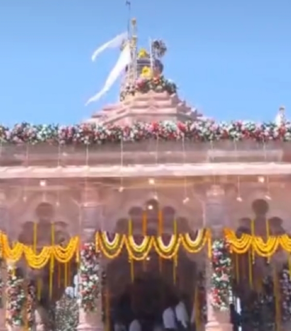 પિપરાળા ખાતે વીર યદુવંશી દગાયચા દાદા મંદિરની પુનઃ પ્રાણ પ્રતિષ્ઠામાં મુખ્યમંત્રીની હાજરી પિપરાળા ખાતે વીર યદુવંશી દગાયચા દાદા મંદિરની પુનઃ પ્રાણ પ્રતિષ્ઠામાં મુખ્યમંત્રીની હાજરી