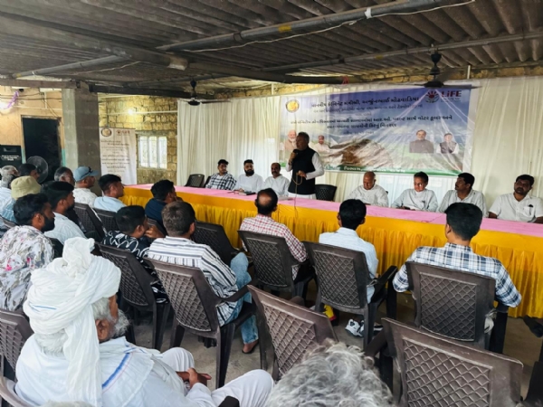 ઈકો સેન્સિટિવ ઝોનની શાળાઓમાં આર.ઓ. પ્લાન્ટ અને રમત-ગમતના સાધનોની કિટનું વિતરણનો કાર્યક્રમ યોજાયો.