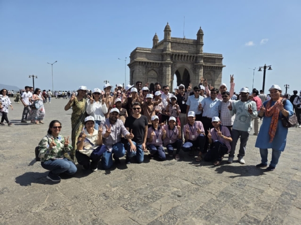 દિવ્યાંગ