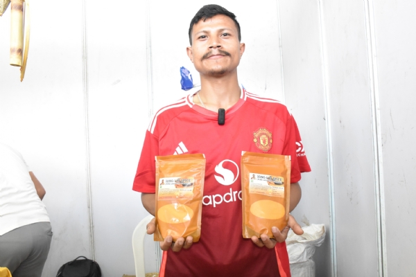 દુનિયામાં માત્ર એક જગ્યાએ થતી સ્વાસ્થ્યવર્ધક લાકા ડોંગ હળદર માધવપુરના આંગણે.