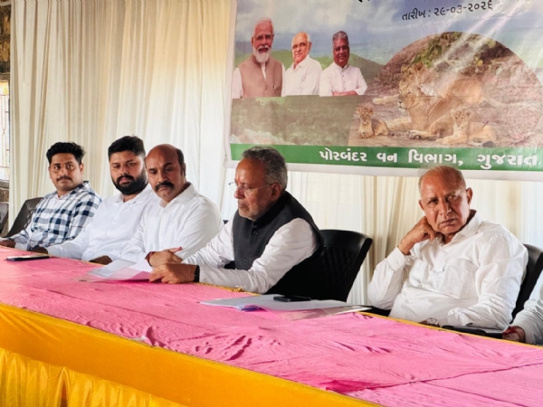 ઈકો સેન્સિટિવ ઝોનની શાળાઓમાં આર.ઓ. પ્લાન્ટ અને રમત-ગમતના સાધનોની કિટનું વિતરણનો કાર્યક્રમ યોજાયો.