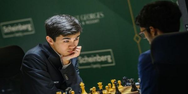 ફિડે કેન્ડીડેટ્સ ટુર્નામેન્ટ 2026: જાવોખિર સિંદારોવ ટોચનું સ્થાન જાળવી રાખ્યું, આર. વૈશાલી આગળ વધી, દિવ્યા દેશમુખની હાર