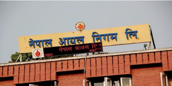 નેપાળે એક મહિનામાં ચોથી વખત પેટ્રોલિયમ-ગેસના ભાવ વધારવાનો નિર્ણય લીધો