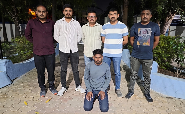 અમરેલી એલ.સી.બી.ની મોટી સફળતા: ચાર રાજ્યોમાં ચોરીના ગુનામાં ફરાર આરોપી મધ્યપ્રદેશમાંથી ઝડપી પડ્યો