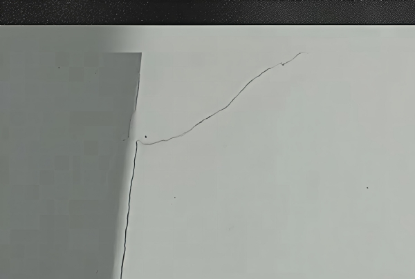 અમરેલી જિલ્લામાં 3.7 તીવ્રતાનો ભૂકંપ, રાજુલામાં મકાનોમાં તિરાડો, લોકોમાં ભયનો માહોલ