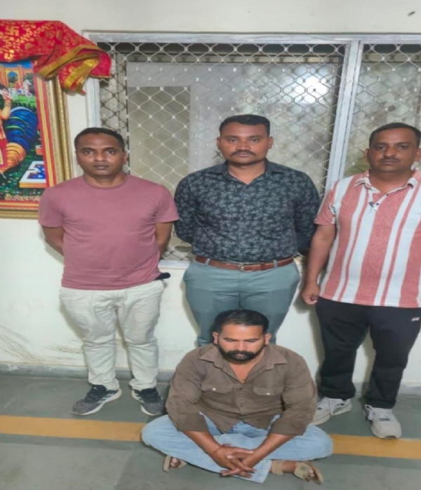 બે વર્ષથી ફરાર પ્રોહીબીશન કેસનો આરોપી મહેસાણા એસ.ઓ.જી. દ્વારા ઝડપી પાડાયો