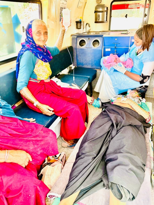 હાઇરિસ્ક વાળી સગર્ભાની 108 વાન માં સફળ પ્રસુતિ કરાવાઈ.