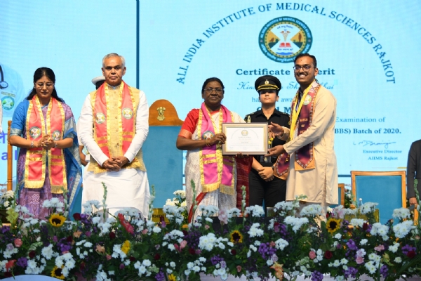 Skilled and socially aware doctors have the power to bring about a big change in society President Draupadi Murmu