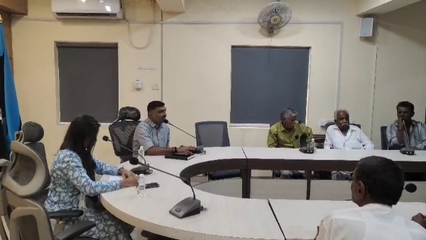 આંબેડકર જયંતિ પૂર્વે પોલીસ દ્વારા શાંતિ સમિતિની બેઠક યોજાઈ.