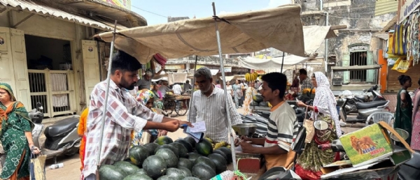 પ્રતિબંધિત પ્લાસ્ટિક અને ગંદકી ફેલાવનારા સામે મનપા આકરા પાણીએ.