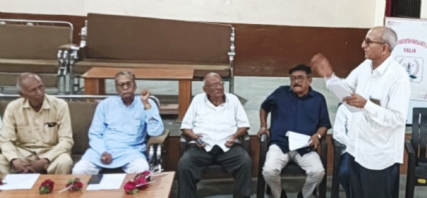 ભરૂચ જિલ્લા નિવૃત્ત કર્મચારી મંડળની કારોબારી બેઠક યોજાઈ