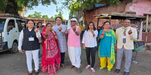 નર્મદા જિલ્લામાં મતદાર જાગૃતિ માટે અનોખો પ્રયત્ન : વધુમાં વધુ મતદાન કરવા અપીલ