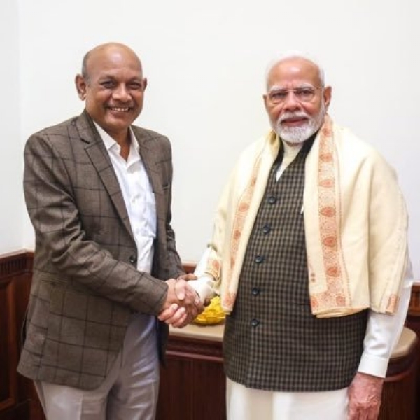 અમરેલીના સાંસદ ભરત સુતરિયા શાયરના અંદાજમાં ઝળક્યા, રાજકીય મંચ પર શાયરીથી આપ્યો સંદેશ