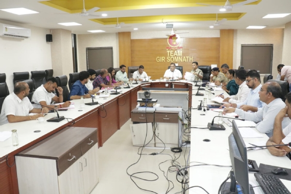 સંવેદનશીલ/અતિસંવેદનશીલ મતદાન મથકો નક્કી કરવા અંગેની બેઠક યોજાઈ